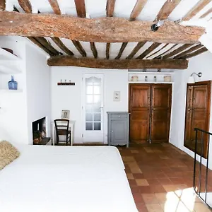  Holiday home Village House With Ac & Sunny Roof Terrace